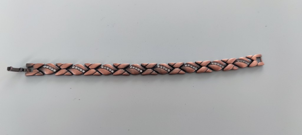 Elegantes Armband aus Roségold